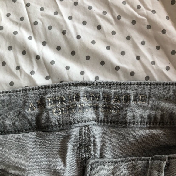 American Eagle acid wash skinny jeans size 4 tall - Picture 6 of 6